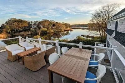 Image de Brand new home for 2025! Luxury designer Cape Cod rental. Rpms141