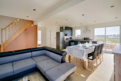 Image de Séjour breton à 7 avec vue sur le phare d'Eckmühl