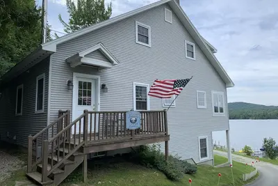 Image de Lake Willoughby Northeast Kingdom of Vt, Beautiful year-round lakefront home