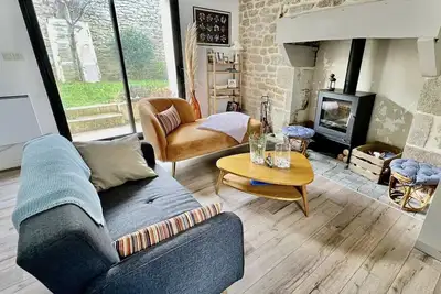 Image de Bienvenue aux Quatre Jeudis, Grande Maison Bretonne en Plein Cœur du Guilvinec