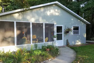 Image de Wonderful family cottage with beautiful, huge, white sand Lake Michigan beach