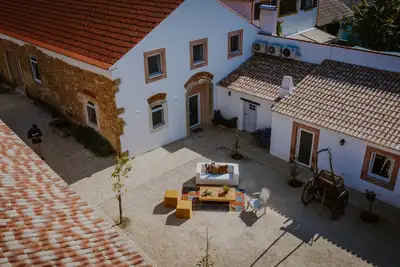 Image de Aba da Serra, Turismo Rural, com Pequeno-almoço, Jardim e Piscina