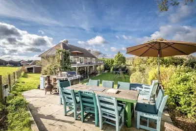 Image de 5 BedEco Farm House on the South Downs Way Nr Buriton. Pet and child friendly 🥰