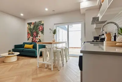 Image de Spacious 2 bedroom apartment in Le Plateau by Denstays