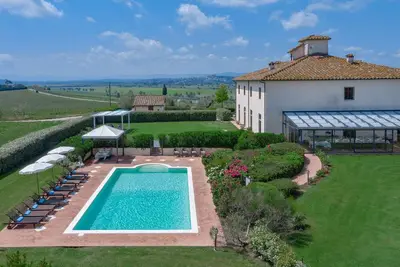 Image de Villa à Fattoria avec 9 chambres à coucher, 18 couchages