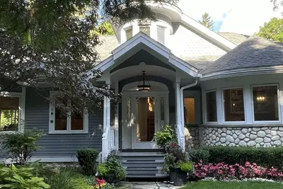 Image de Historic Mackinac Island Cottage
