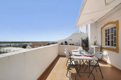 Image de Appartement 'A Casa De Emy' avec vue sur la mer, Wi-Fi et climatisation