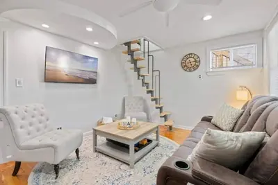 Image de Coastal Cottage in West Atlantic City\n