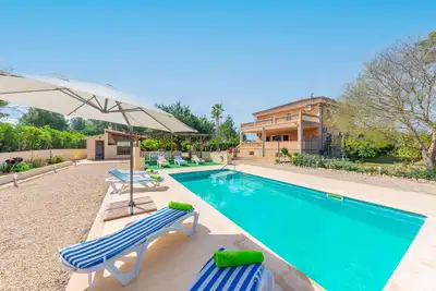 Es Garroveret - Fabulous estate with private pool and free WiFi