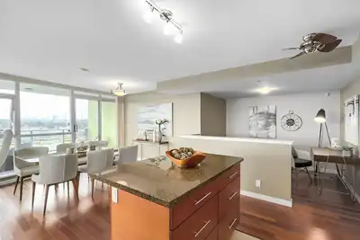 Image de Spacious 2Bed/2Bath near Brentwood