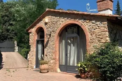 Image de Rustikale Villa mit Privat Pool in Buti, Toscana. Haustierfreundlich