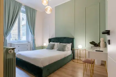 Image de Chic Roman Holiday Retreat Near Iconic Landmarks