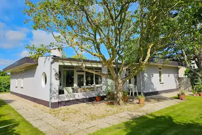 Image de Großes Ferienhaus in Domburg, in der Nähe von Wald und Strand!