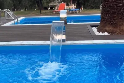 Image de Suite familiale piscine privée pour 4