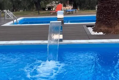 Image de Suite mit privatem Pool und Terrasse für 2 Personen