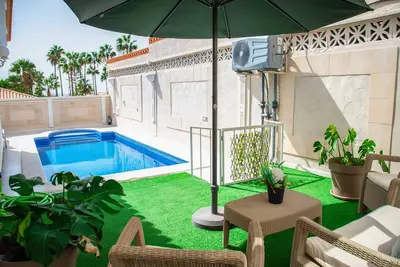 Casa Bliss - Deux Chambres Villa, Couchages 4