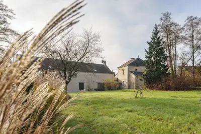 Image de Belle demeure avec piscine Ă Bourgueuil 5 ch/10 p