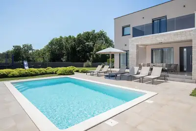 Image de Villa Omnia (Istria - Pula)