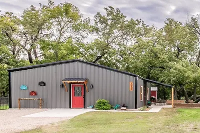 Image de Country Retreat near Ft. Worth, Texas!