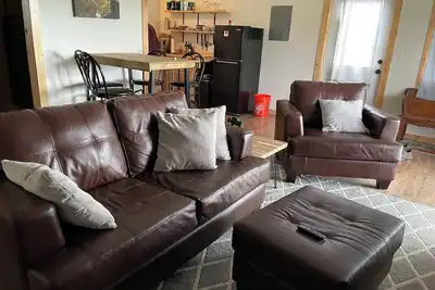 Image de \"Red Tail Cabin\" at Hawks Nest. Secluded but close to everything!