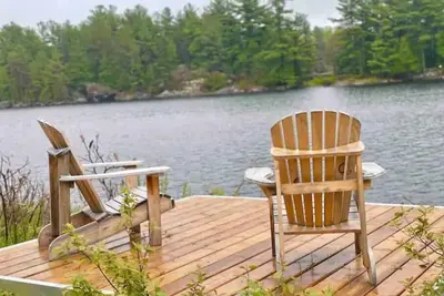 Image de The Cedar: Awesome view + Bunkie!