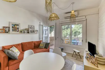 Image de Appartement \"Londres\" avec piscine partagée, Wi-Fi et climatisation