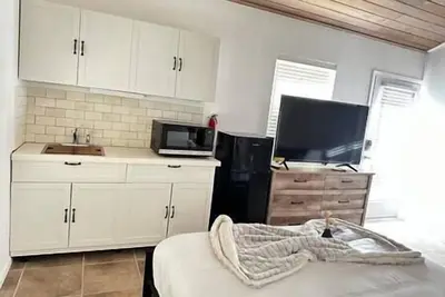 Image de Stylish studio 400 steps from Grace Bay