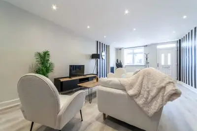 Image de Elegant 5br house w/garden & terrace, Se London