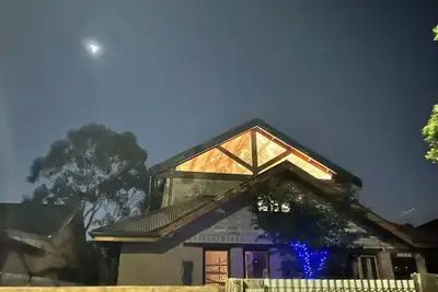 Image de Exclusive & Unique Sustainable Mudbrick Home. \n