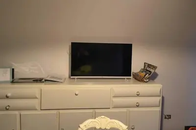 Image de Amazing panorama, 70 mt from the castle, garden directly on lake, wifi