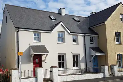 Image de Spacious self-catered accommodation in the heart of St Davids.