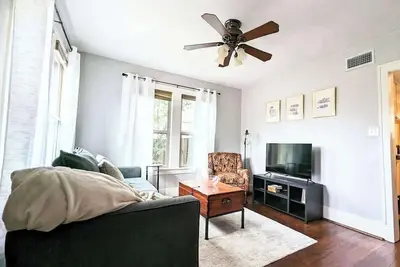 Image de Charming Home on Callahan