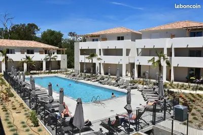 Magnifique appartement, front de mer et vue mer, résidence neuve  bord de plage