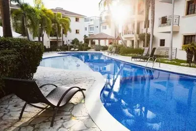 Image de Rosa Hermosa Beach Condo-10 min walk to beach!