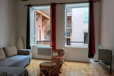 Image de Le nid des amants vieux lyon - King size bed -