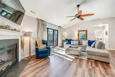 Image de Northeast Wilmington Home ~ 5 Mi to Beach!