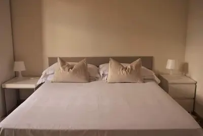 Image de Cozy apartment with 3 bedrooms located in the historical part of the city