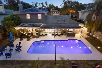 Image de Ultimate Beach Getaway, Hot-tub, Pool, Game room