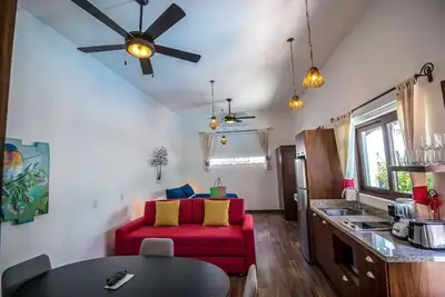 Image de Casa Huapango Studio suite with kitchenette.