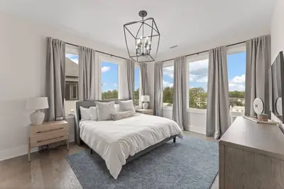 Image de Ridgeview Oasis - 2 Bedroom/2 bath with a View