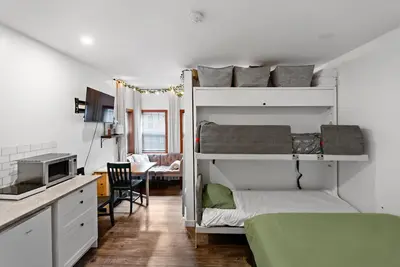 Image de Grey Whale| Pet Friendly Studio at The Beach