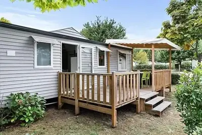 Image de Mobilheim • Raised Terrasse