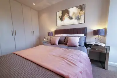 Image de Camden Elegance : Cozy&Modern\n