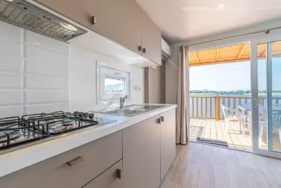 Image de Agréable appartement dans une maison de vacances avec climatisation, Wifi, piscine, Tv et terrasse