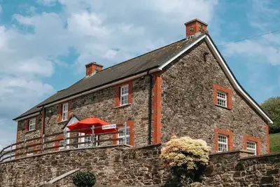Image de Brecon Beacons Luxury farmstay in a 7-Bed House with hottub Sleeps 8 guests