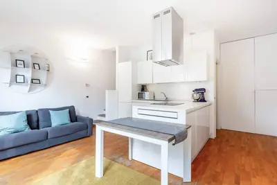 Image de Beautiful apartment on two floors a few steps from the Monumental