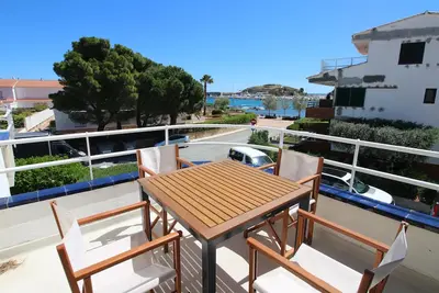 Image de Mistral - Apartamento acogedor, luminoso y de ambiente moderno con terraza vista mar.