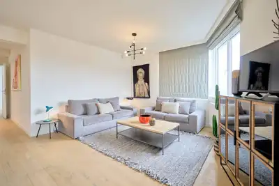 Image de 3br Nato & Eu Apartment -Free Parking - Luggage Room