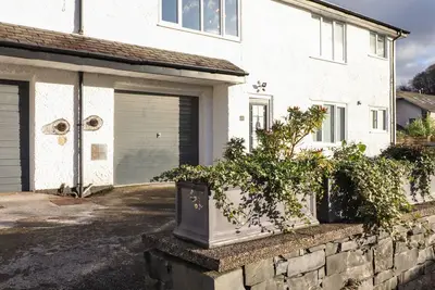 Tipsy Bee, pet friendly in Bowness-On-Windermere