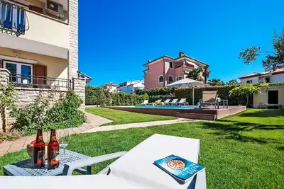Image de Appartement de vacances Rovinj pour 1 - 6 personnes avec 3 chambres à coucher - Logement de vacances
